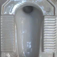 تعدادی توالت زمینی ساده وطرح دار