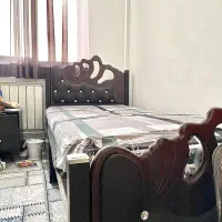 تخت یک نفره همراه تشک و پاتختی|تخت و سرویس خواب|تهران, دردشت|دیوار