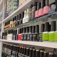 پک لوازم کاشت ناخن با قیمت استثنایی|آرایشی، بهداشتی، درمانی|زنجان, |دیوار