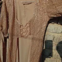 دو دست لباس