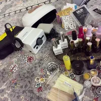 لوازم کاشت ناخن|آرایشگاه و سالن‌های زیبایی|زبرخان, |دیوار