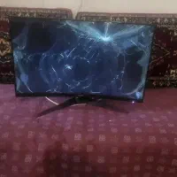 دو عددمانیتور خمیده 32اینچ 24|قطعات و لوازم جانبی رایانه|قم, بکایی|دیوار