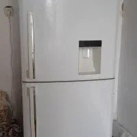 یخچال آزمایش