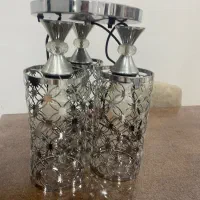 لوستر|لوستر و چراغ آویز|گلستان (تهران), |دیوار