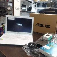 لپتاپ ایسوس گرافیک1رم8  cori5