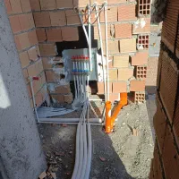 لوله کشی و تعمیر تاسیسات|خدمات پیشه و مهارت|آبیک, |دیوار