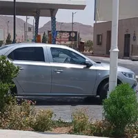 تارا وی 4 ال ایکس، مدل ۱۴۰۴