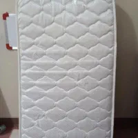 تشک تخت نوزادی