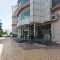 مغازه ۱۶ متری واقع در مجتمع الماس‌ری