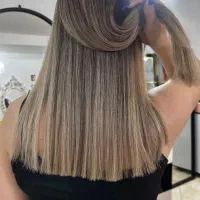 رنگ و لایت،کراتین واکستنشن حرفه‌ای با تخفیف ویژه|خدمات آرایشگری و زیبایی|کرج, جهان‌شهر|دیوار