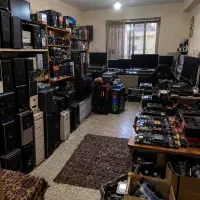 خریدار کیس کامپیوتر قدیمی و جدید قطعات و مانیتور