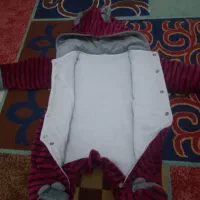 کاپشن بچه گانه|کفش و لباس بچه|بومهن, |دیوار