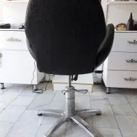 صندلی آرایشگاه|آرایشگاه و سالن‌های زیبایی|مشهد, فریزی|دیوار