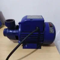 پمپ آب خانگی نیم اسب گولدن کست