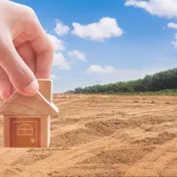 ملک مسکونی کلنگی