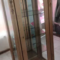 بوفه طلایی تاج دار ۴ طبقه سالم و نو