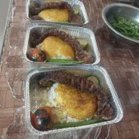 به یک پیک موتوری جهت کار در تهیه غذا نیازمندیم