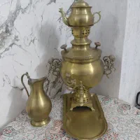 سماور ذغالی قدیمی ومیز خاطره