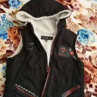 تعدادی لباس کودک