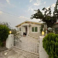 ویلا نوساز کلاسیک ۱۹۰ متری