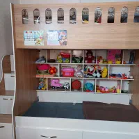 تخت دوطبقه نوجوان