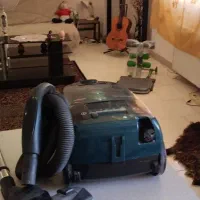 تلویزیونLED آیوا،۵۰ضرب خورده،جاروبرقی،گیرنده|تلویزیون و پروژکتور|پرند, فاز ۴|دیوار