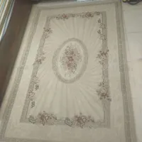 فرش 2متری کاملا سالم وشسته شده 600تومان