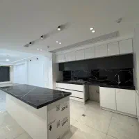 فروش سه خواب تک واحدی سه مستر