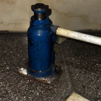 جک روغنی