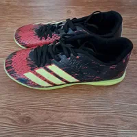 کفش ورزشی وسالنی