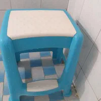 چهار پایه کلاسیک پله دار ناصر به فروش،می رسد|صندلی و نیمکت|تایباد, |دیوار