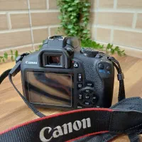 دوربین کنون 2000d همراه با لنز 18-55