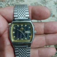 ساعت اورینت قدیمی