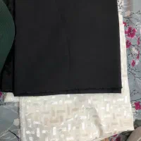 ۳چهار متر پارچه هرکدام دو رنگ