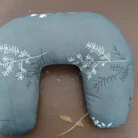 بالشت شیردهی و فرم دهی سر نوزاد و آغوشی نوزاد|اسباب و اثاث بچه|ساری, |دیوار