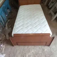 تخت تک نفره|تخت و سرویس خواب|کرج, شهرک جهان‌نما|دیوار