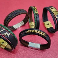 دستبند چرم طبیعی