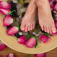 مدل کف سابی پا (فقط هزینه مواد)|خدمات آرایشگری و زیبایی|اصفهان, فیض|دیوار