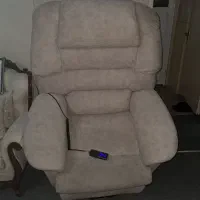 مبل ریلکسی برقی تختخوابشو درحدنو