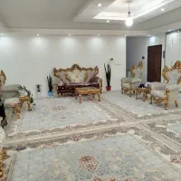 آپارتمان 140متری واقع در خیابان 20متری