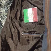 کاپشن و کت و لباس|لباس|پرند, فاز ۲|دیوار