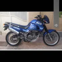 کاوازاکی ۴۰۰ کا ال ای