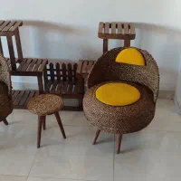 میز نهار خوری ۴نفره و ۲عدد مبل حصیری و..