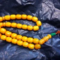 تسبیح سندلوس|کلکسیون اشیاء عتیقه|شهرکرد, |دیوار