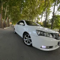 جیلی سفید بیرنگ / دنا ۲۰۷ جک بسترن لیفان  پارس