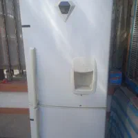 فروش یک عدد یخچال فریزر