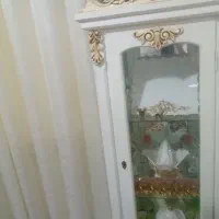 یک عدد بوفه در حد نو|بوفه، ویترین، کنسول|زند, |دیوار