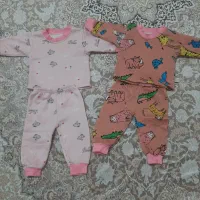 دو عدد کاپشن سرهمی و یک کاپشن شلوار و مقداری لباس|لباس|تهران, جوادیه|دیوار