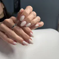 آف خدمات آموزش صفرتاصدناخن2تومان باسابقه