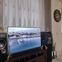 میز تلوزیون در حد نو